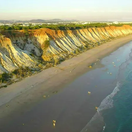 Апартаменты With 1 Bedroom L Албуфейра