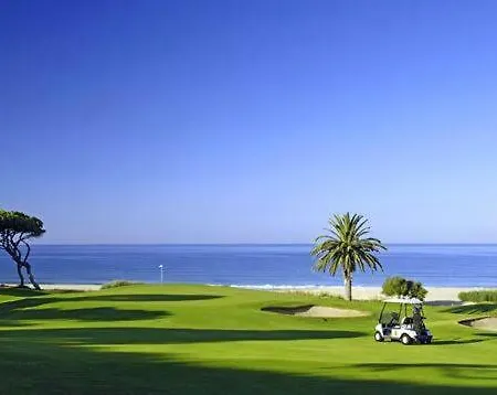 Apartamento With 1 Bedroom L