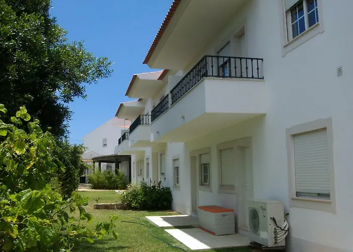 Appartement With 1 Bedroom L