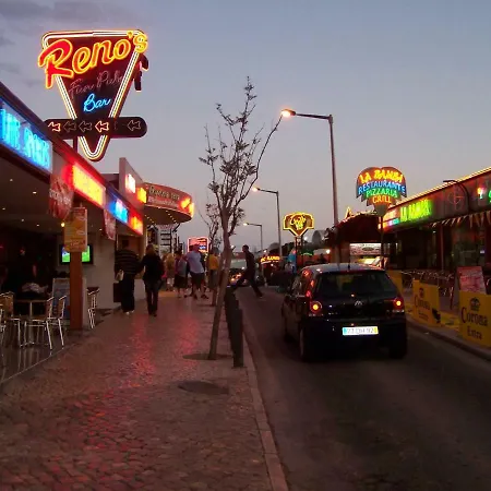 With 1 Bedroom L Apartament